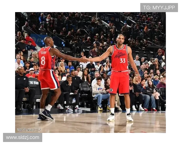 原创再见保罗！快船昏招不断，泰伦卢公开发声，他才是罪魁祸首